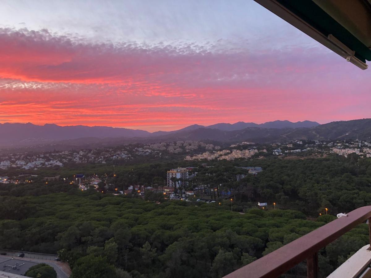 Vistas al Mar Marbella del Este Exterior foto