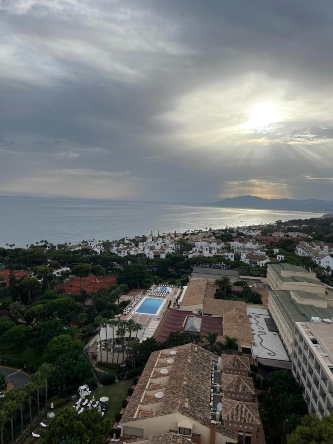 Vistas al Mar Marbella del Este Exterior foto
